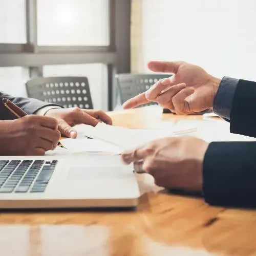 Amonestación laboral y otras sanciones previas al despido