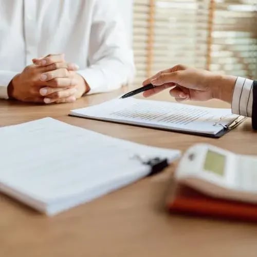 ¿Cómo debo reclamar si la empresa no me ha pagado el finiquito?