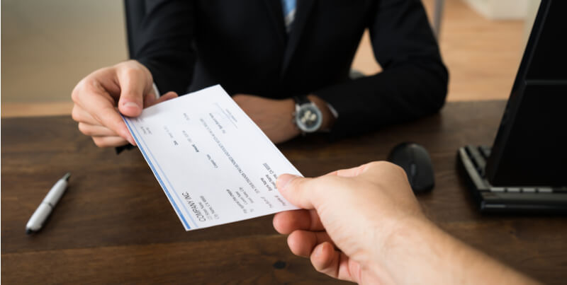 ¿Tiene la empresa obligación de indemnizarme si solicito la Incapacidad Permanente?