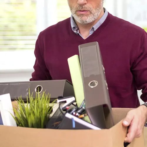 ¿Pierdo el trabajo si se jubila el dueño de la empresa?