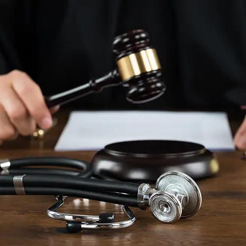 ¿Qué es el Tribunal Médico y cuanto tarda en decidir?