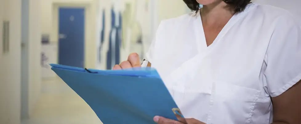 incapacidad-absoluta-a-una-auxiliar-de-clinica-ingresada-en-el-hospital-de-salud-mental