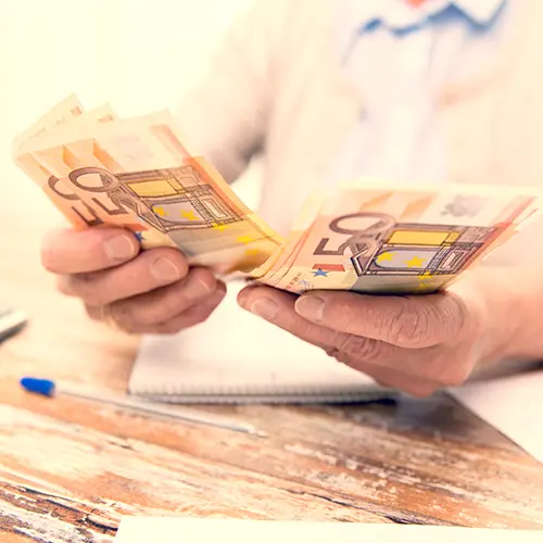Cuánto puedes cobrar de pensión en España en 2023